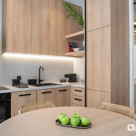 La By Lobbysquare Apartment *