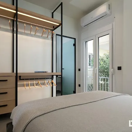Apartment La By Lobbysquare Piraeus